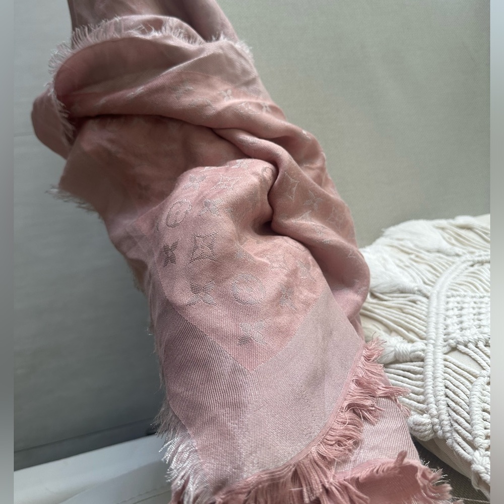 Authentic Pink Louis Vuitton scarf 💕 - Picture 8 of 15